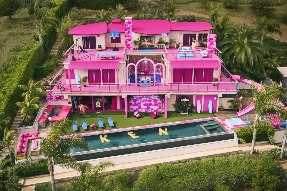 Airbnb Malibu Dreamhouse di Barbie