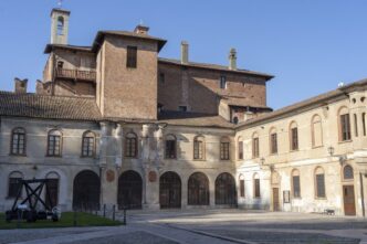 A 40 chilometri da Milano, San Colombano custodisce l’unico vino DOC della provincia